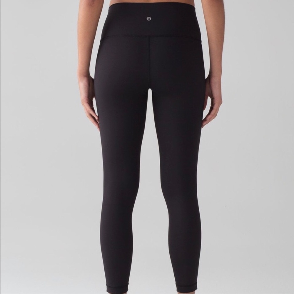 lululemon Wunder Under 7/8 sz 4